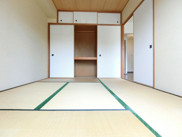 エミネンス立矢の和室
