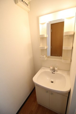 【洗面所】 | リフュージュイタヤド