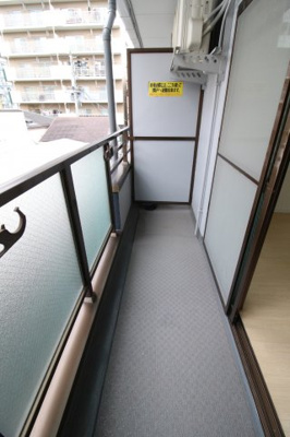 【バルコニー】 | ウェルピアヤマサキ