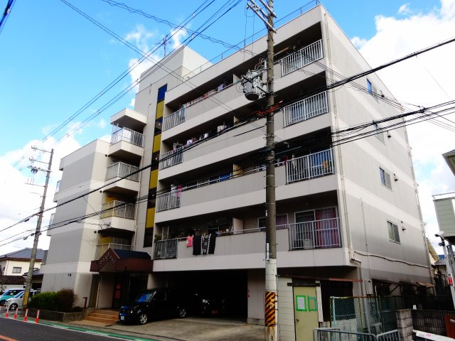スコルピオ清和の外観
