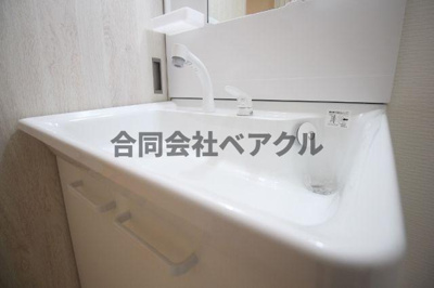【洗面所】 | ワイズソラーナ | 洗面所です