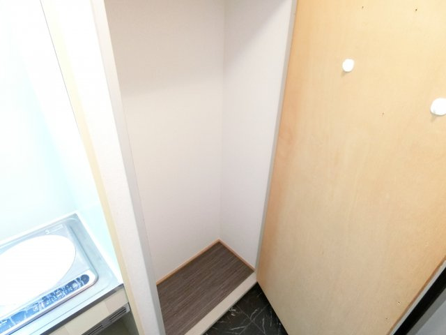 フォンタル西板持Ａ棟の収納