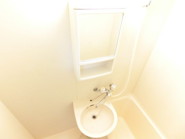 須賀ＯＫＩハウスの洗面所