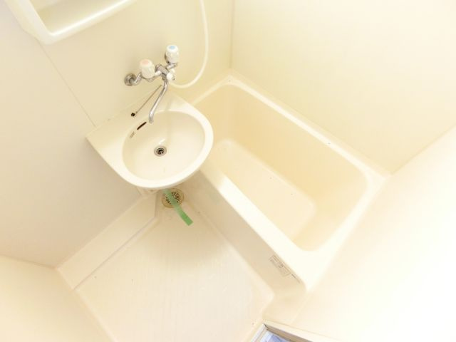 須賀ＯＫＩハウスの浴室