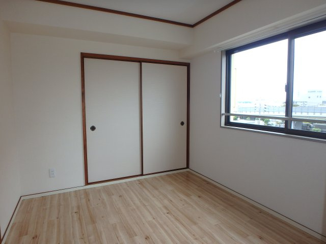 ネクスト倉田　東館の洋室|ネクスト倉田（岡山市中区倉田）RC賃貸マンション