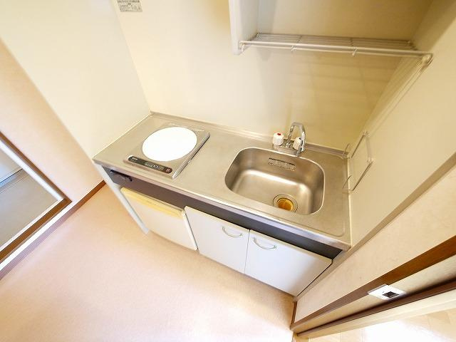 メゾンK’sのキッチン|お料理しやすいキッチンです