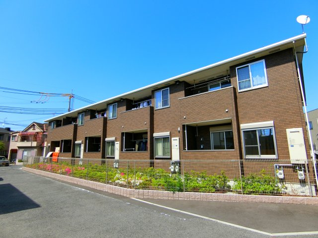 エストレーラの外観