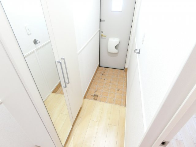 エストレーラの玄関