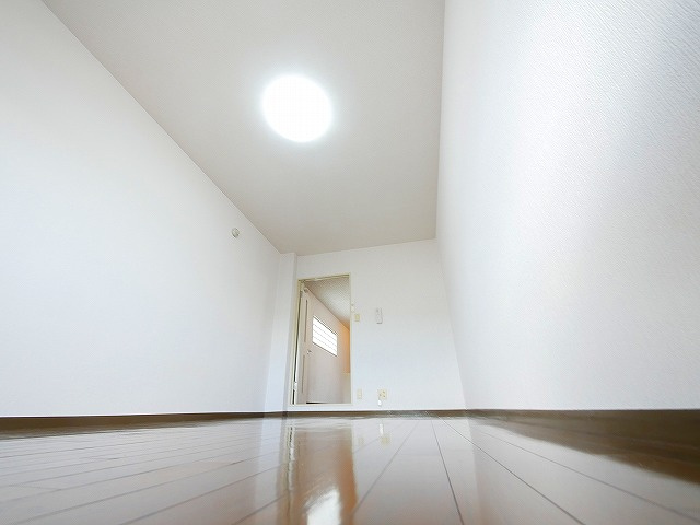 新大マンションの洋室