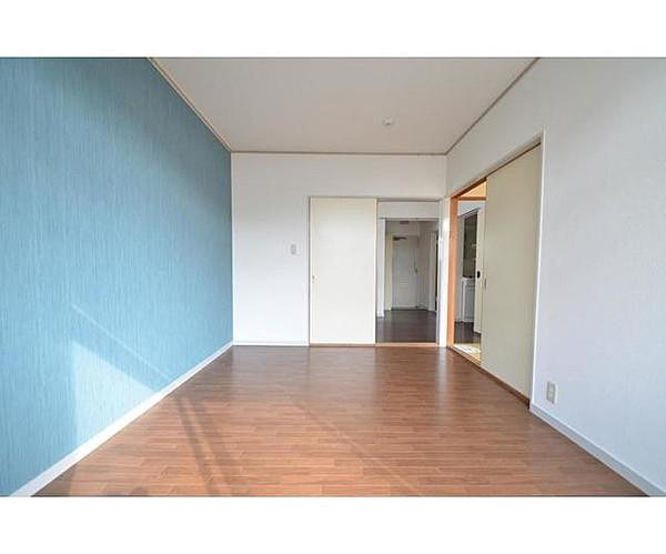 エステートピア楡の寝室