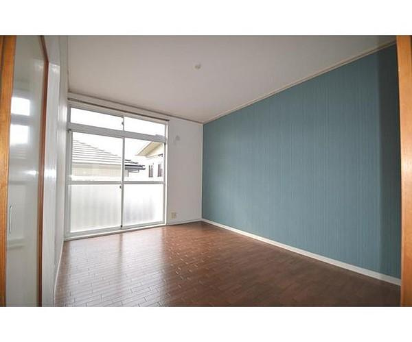 エステートピア楡の洋室