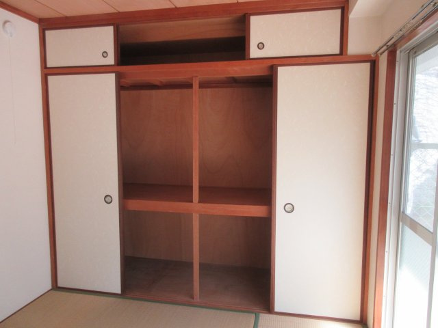 明石ロイヤルマンションの収納