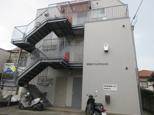 明石ロイヤルマンションの外観
