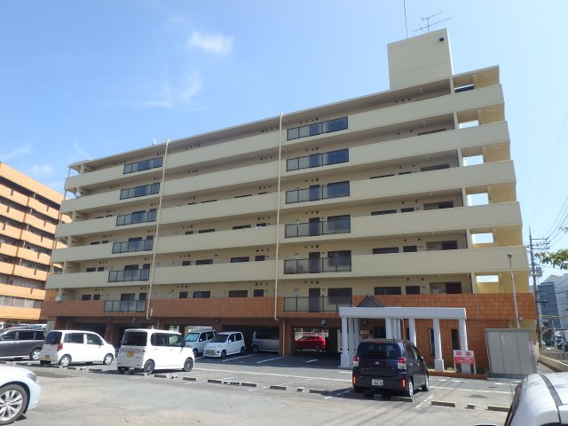 ネクスト倉田　東館