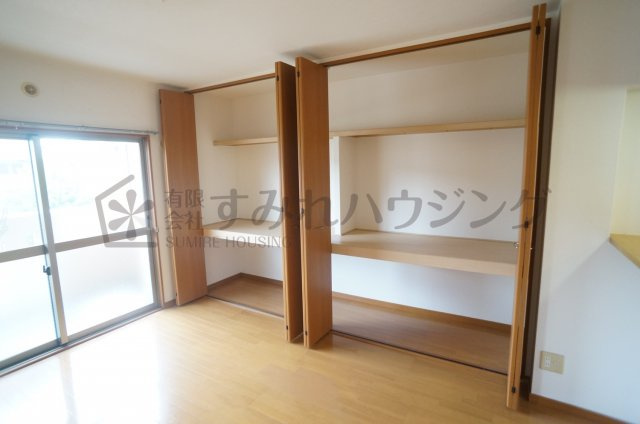 サンボナール・コートの収納|参考、同建物・同間取りの号室