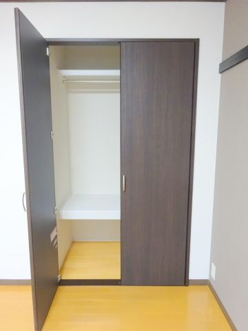 グリーンハイツ保古の収納