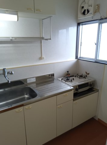 グリーンハイツ保古のキッチン