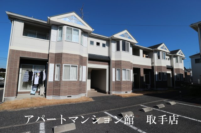 クリスタルハイツＡの外観
