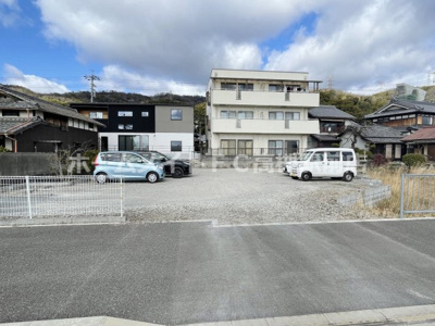 【駐車場】 | フローレ長谷川