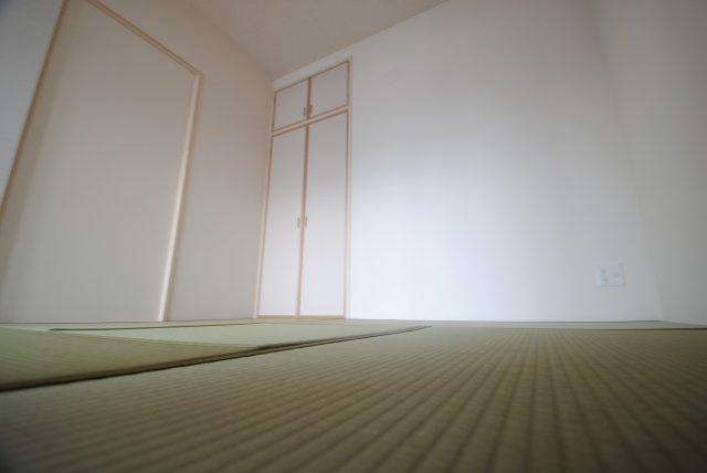 久留米市諏訪野町の賃貸マンションの和室