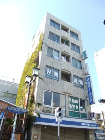 三鷹市下連雀４丁目の賃貸マンションの外観