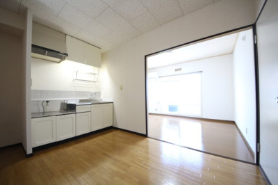 【居間・リビング】 | スカイハイツＢ