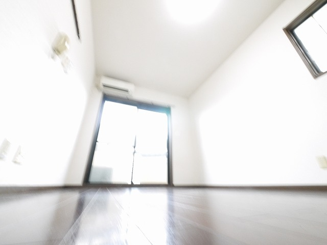 シティパレスあやめ池Ｐ７の洋室