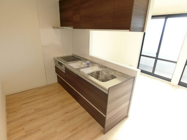 クレール金剛のキッチン|同物件別部屋写真