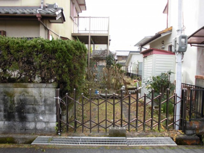 【駐車場】 | 大津市日吉台４丁目33-2 中古戸建 | 駐車スペース