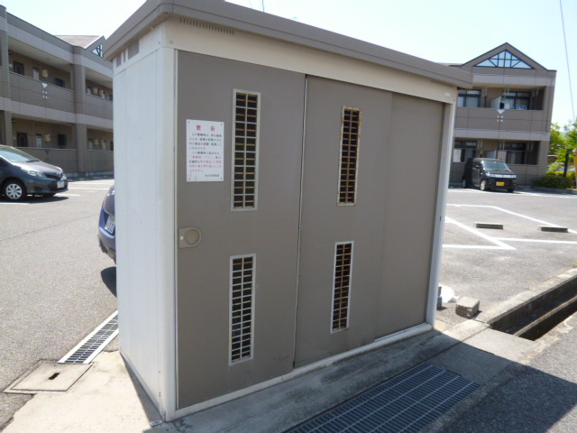 総社市溝口のアパートのその他共用部分|敷地内ゴミST