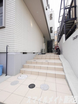 【エントランス】 | Ｌｕｃｅ　Ｓｈｏｎａｎ