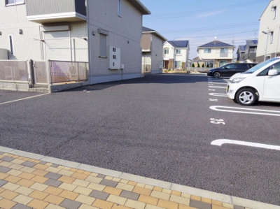 【駐車場】 | ベル・アジュール　A棟
