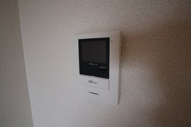リヴェール武蔵野の設備|TVインターホンです