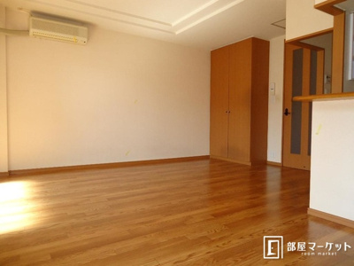 【居間・リビング】 | ウエストベルク