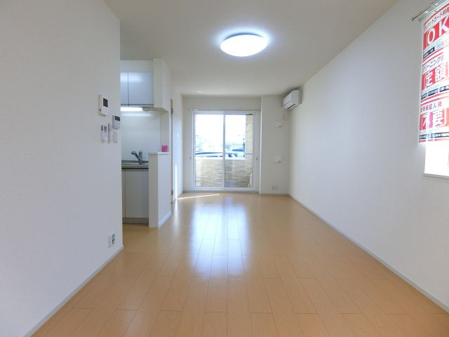 ブリーゼ・Mの居間・リビング