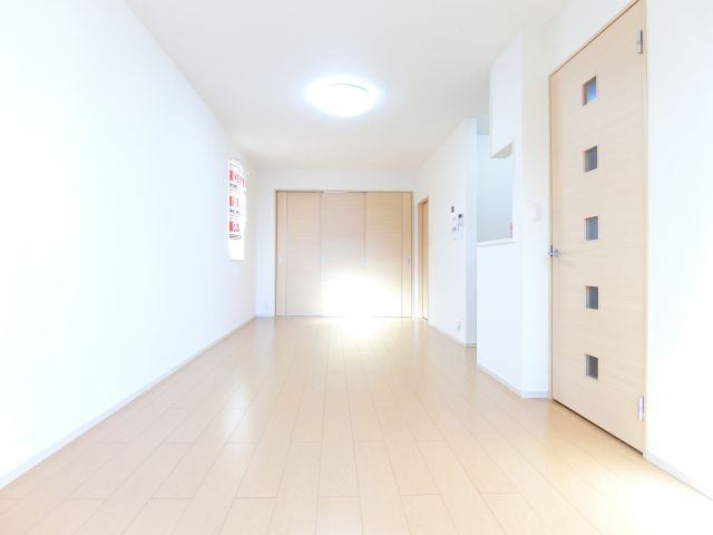 ブリーゼ・Mの居間・リビング