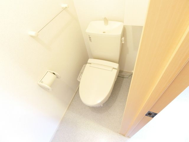 ブリーゼ・Mのトイレ