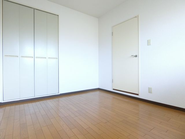マンションサンライズ弐番館の寝室