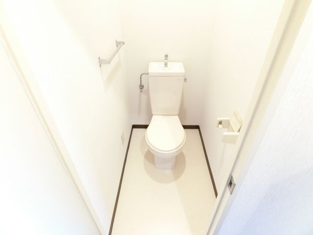 マンションサンライズ弐番館のトイレ