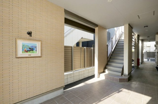 【その他共用部分】 | 駐輪場はエントランス内です。