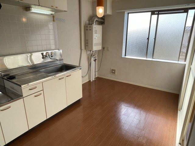 レピュートKのキッチン