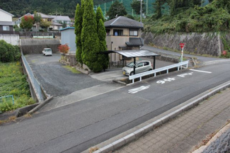 【前面道路含む現地写真】 | 前面道路から