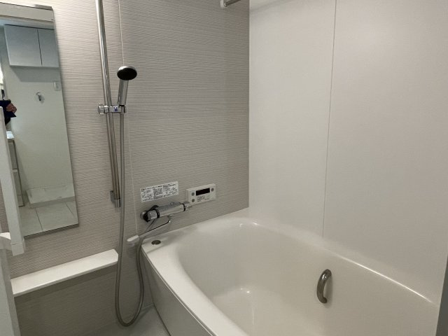 芦屋松浜ハイツの浴室