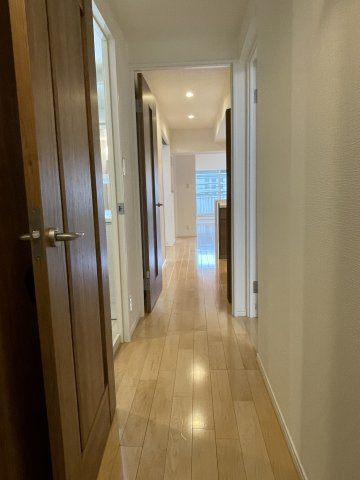 芦屋松浜ハイツの玄関