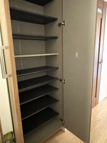 芦屋松浜ハイツの収納