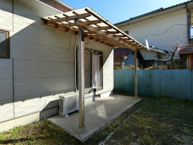 布施貸家Ａ棟の外観