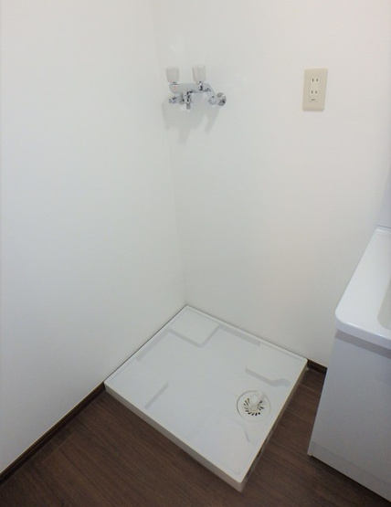 【設備】 | スクエア国立 | 洗濯機置場