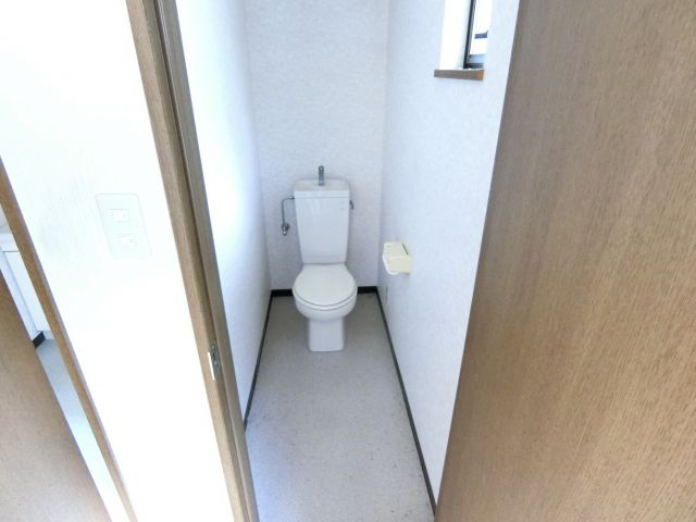 三日市ハイツユタカのトイレ