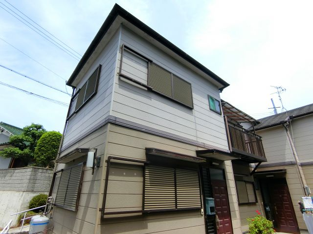 三日市ハイツユタカの外観