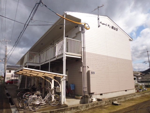 ニューシティ横山Bの外観